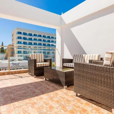 Exclusive With A Big Veranda And Bbq In Protaras, 1683 Apartman Protarász