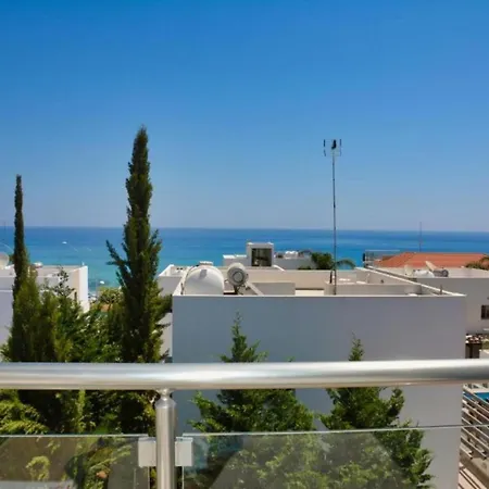 Appartamento Exclusive With A Big Veranda And Bbq In Protaras, 1683 *